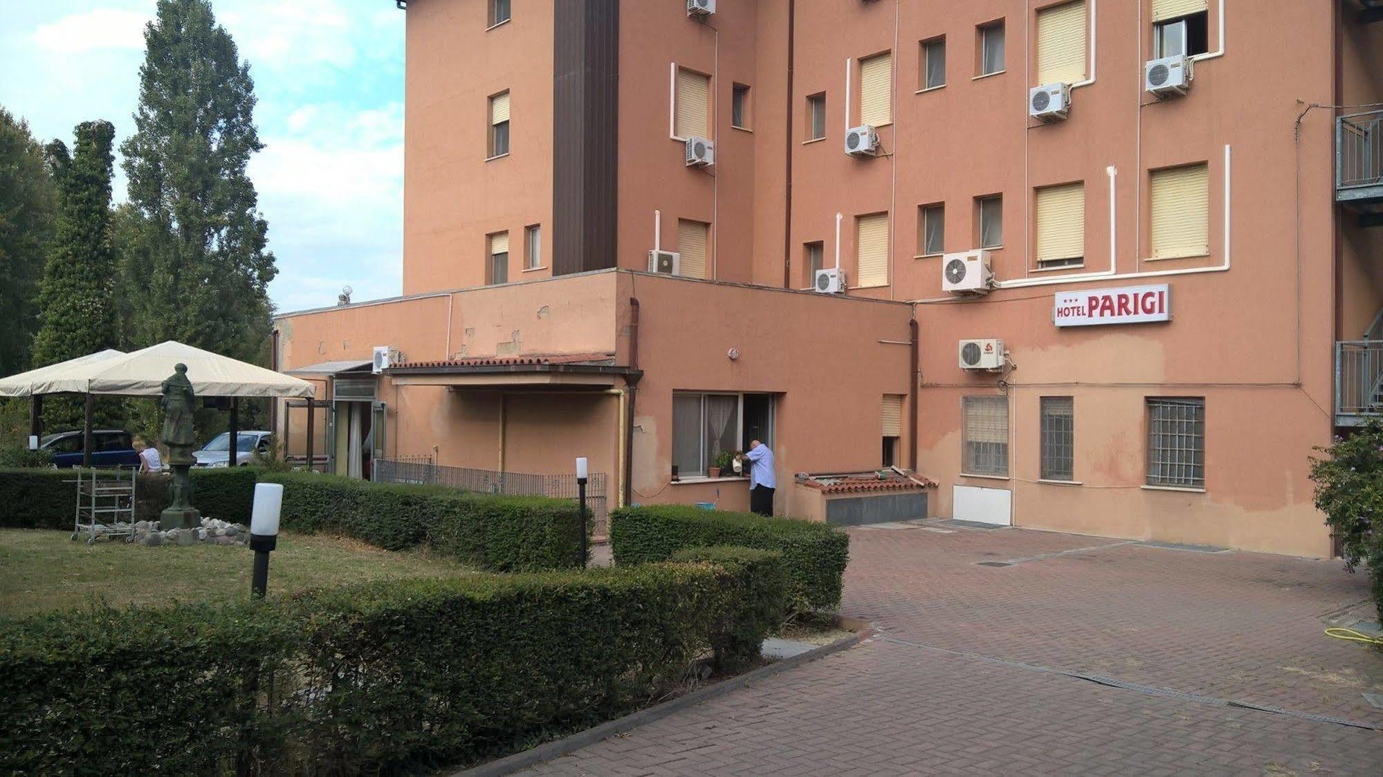 Hotel Parigi Castel San Pietro Terme Buitenkant foto